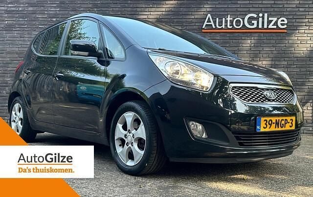 Zwart Gebruikt 2010 Kia Venga Hatchback | € 5.945 (Iets duurder) - Afbeelding 1/4