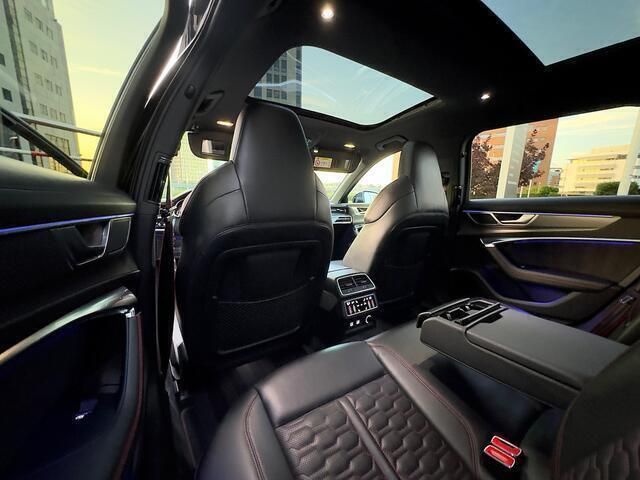 Occasion Audi RS6 Comfort 598 PK (439 kW) 2019 Zwart Stationwagen