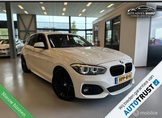 Wit Gebruikt 2018 BMW 120 Executive Hatchback | € 20.950 (Goede deal) - Afbeelding 1/4