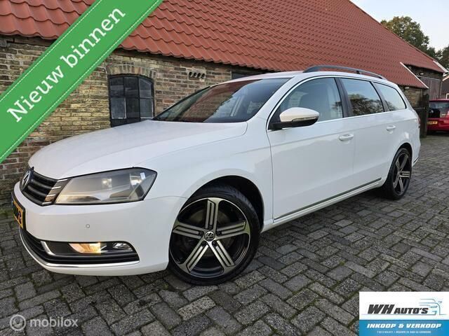 Wit Gebruikt 2011 VW Passat Highline Stationwagen | € 5.500 (Eerlijke prijs) - Afbeelding 1/4