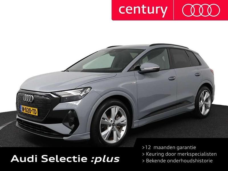 Grijs Occasion 2021 Audi Q4 e-tron Competition SUV | € 37.900 (Super prijs) - Afbeelding 1/4