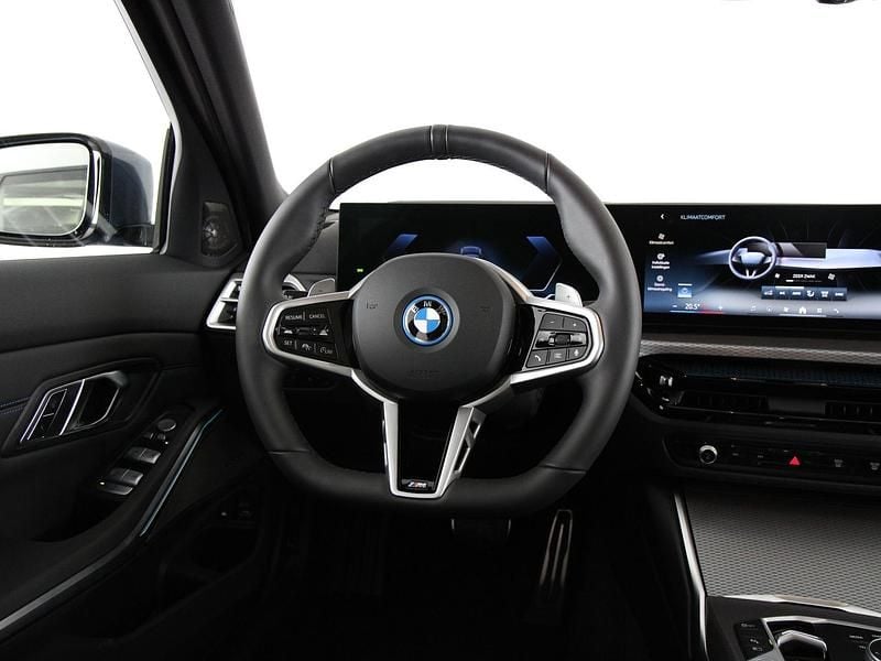 Occasion BMW 330e M Sport 2026 Blauw Stationwagen