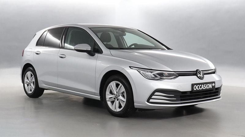 Occasion VW Golf VIII Business 112 PK (82 kW) 2024 Grijs (metallic) Hatchback
