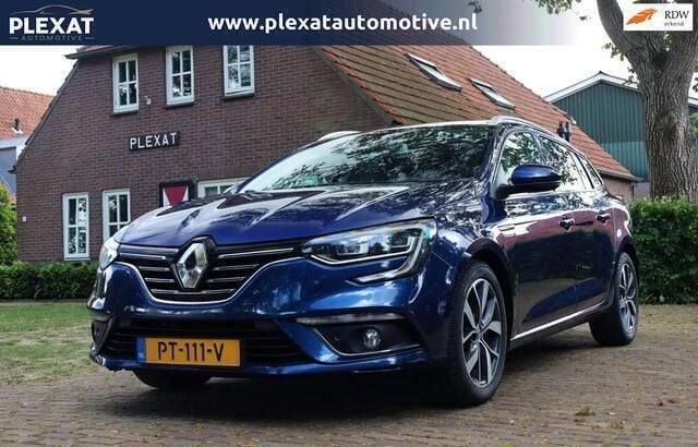 Blauw Gebruikt 2017 Renault Mégane GrandTour Bose Edition Stationwagen | € 10.945 (Eerlijke prijs) - Afbeelding 1/4