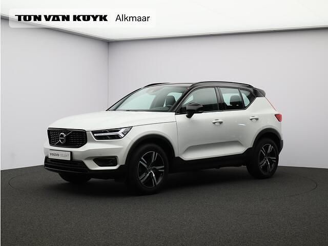 Wit Gebruikt 2021 Volvo XC40 R-Design SUV | € 28.950 (Iets duurder) - Afbeelding 1/4
