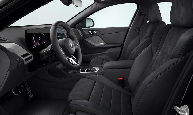 Occasion BMW 120 Comfort Edition 156 PK (114 kW) 2025 Zwart Hatchback