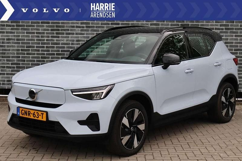 Blauw Gebruikt 2024 Volvo XC40 Plus SUV | € 41.899 (Goede deal) - Afbeelding 1/4