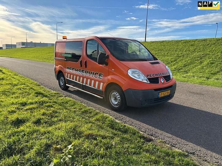 Gebruikt 2011 Renault Trafic Van | € 2.450 (Super prijs) - Afbeelding 1/4