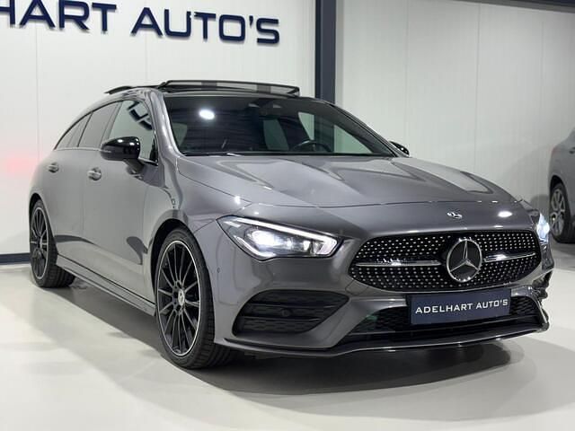 Occasion Mercedes CLA200 Shooting Brake AMG line 163 PK (119 kW) 2023 Grijs Stationwagen