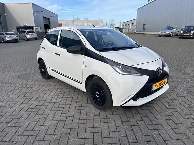 Occasion Toyota Aygo 69 PK (50 kW) 2017 Hatchback Hatchback
