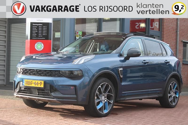 Occasion Lynk & Co 01 2025 Blauw SUV
