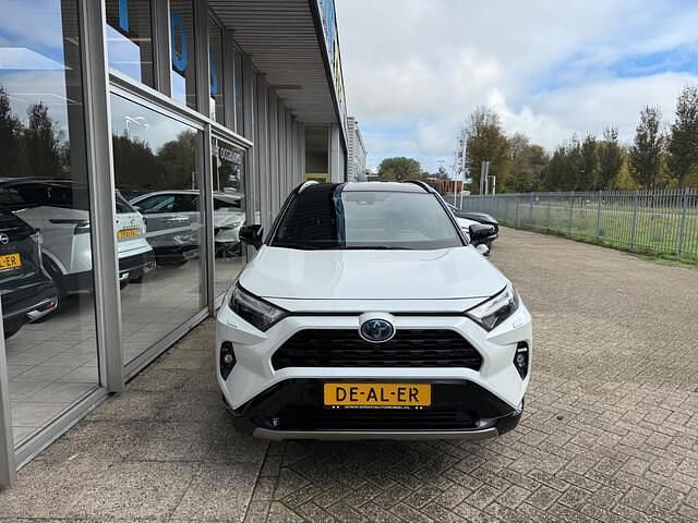Occasion Toyota RAV4 Style 218 PK (160 kW) 2025 Wit SUV