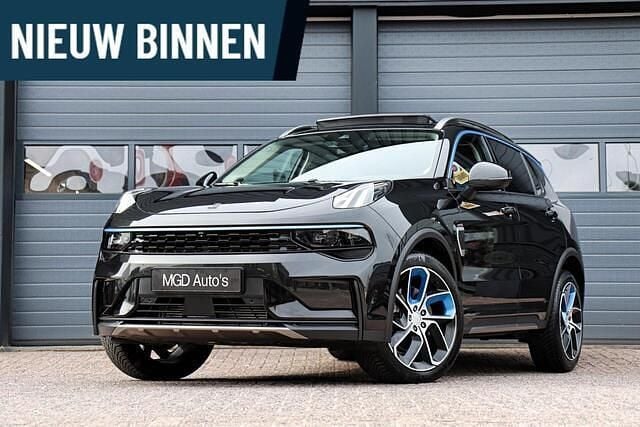 Zwart Gebruikt 2022 Lynk & Co 01 SUV | € 22.950 (Eerlijke prijs) - Afbeelding 1/4