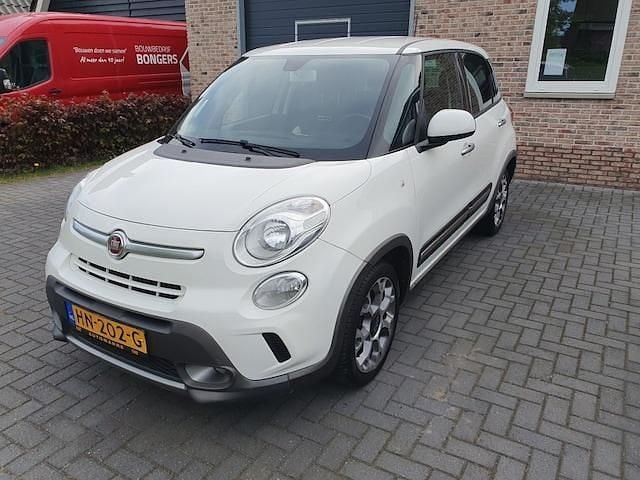 Occasion Fiat 500L Trekking 105 PK (77 kW) 2015 Wit (metallic) MPV