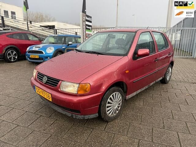 Occasion VW Polo 60 PK (44 kW) 1997 Rood
