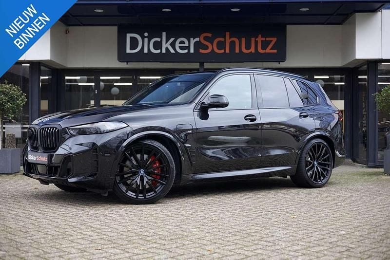 Zwart Gebruikt 2024 BMW X5 M Sport SUV | € 99.900 (Iets duurder) - Afbeelding 1/4