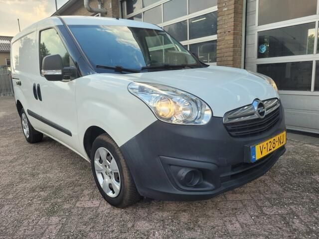 Occasion Opel Combo Edition 95 PK (69 kW) 2018 Wit MPV