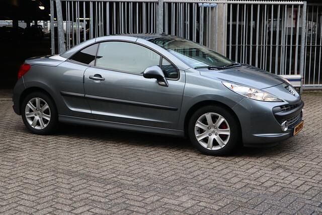Occasion Peugeot 207 CC 120 PK (88 kW) 2007 Grijs Cabriolet