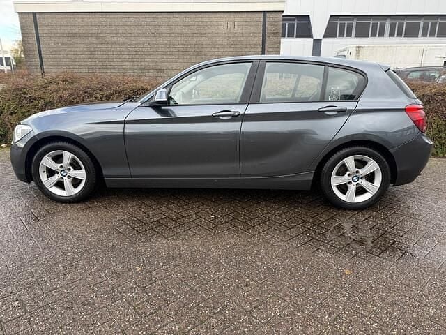 Grijs Gebruikt 2013 BMW 116 Hatchback | € 6.450 (Goede deal) - Afbeelding 1/4