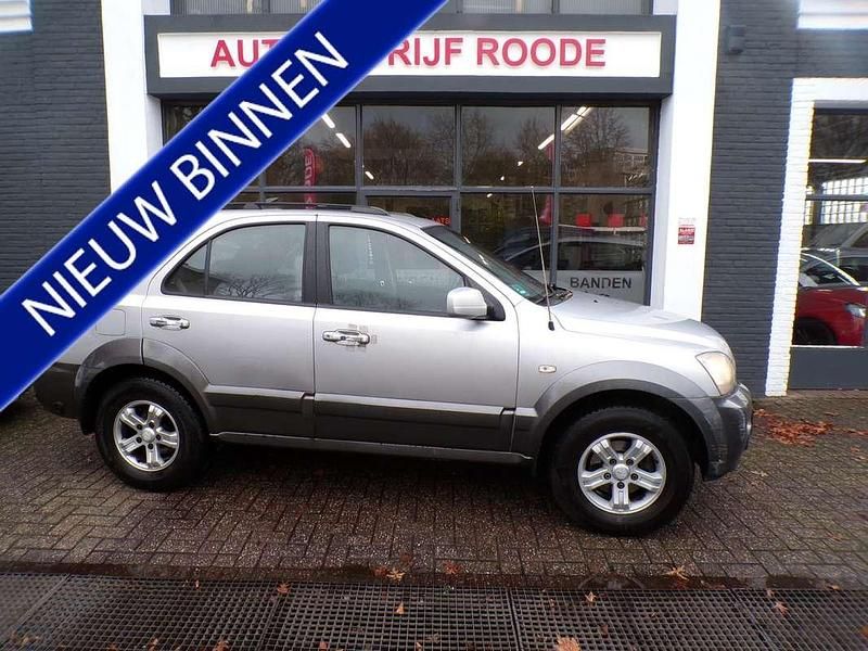 Grijs Gebruikt 2006 Kia Sorento SUV | € 1.999 (Eerlijke prijs) - Afbeelding 1/4