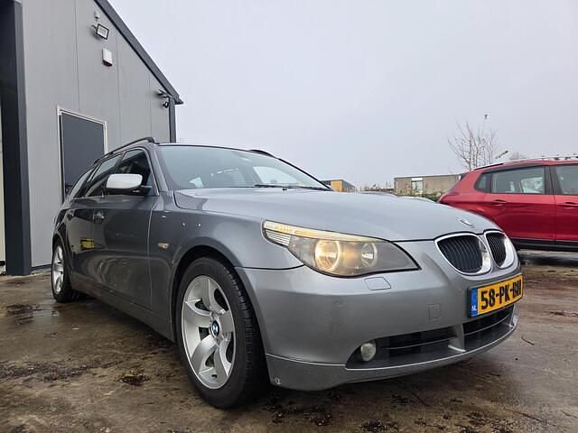 Occasion BMW 525 Executive 192 PK (141 kW) 2004 Grijs Stationwagen