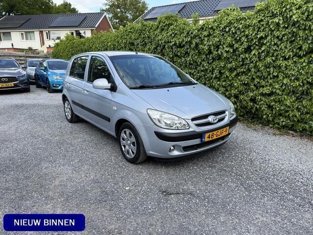 Grijs Gebruikt 2008 Hyundai Getz Active Hatchback | € 2.745 (Eerlijke prijs) - Afbeelding 1/4