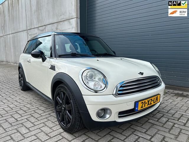 Wit Gebruikt 2007 Mini Cooper Clubman Chili Stationwagen | € 3.999 (Eerlijke prijs) - Afbeelding 1/4