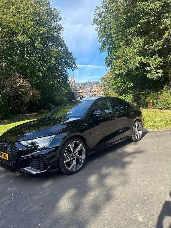 Occasion 2022 Audi A3 Sedan | € 30.000 (Goede deal) - Afbeelding 1/4