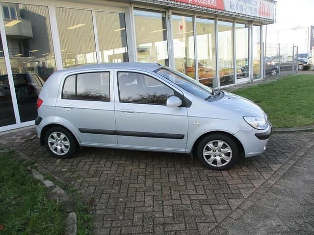 Occasion Hyundai Getz Active 67 PK (49 kW) 2009 Zilver (metallic) Hatchback