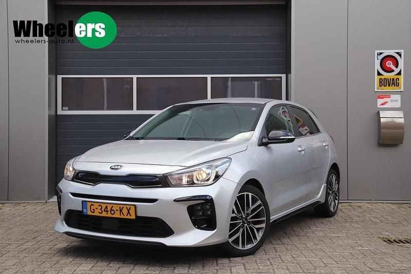 Grijs Gebruikt 2019 Kia Rio GT-Line Hatchback | € 12.995 (Eerlijke prijs) - Afbeelding 1/4