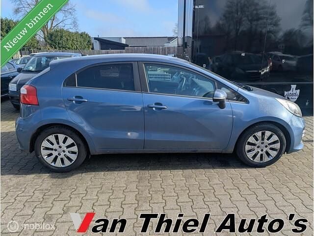 Occasion Kia Rio 109 PK (80 kW) 2016 Blauw (metallic) Hatchback