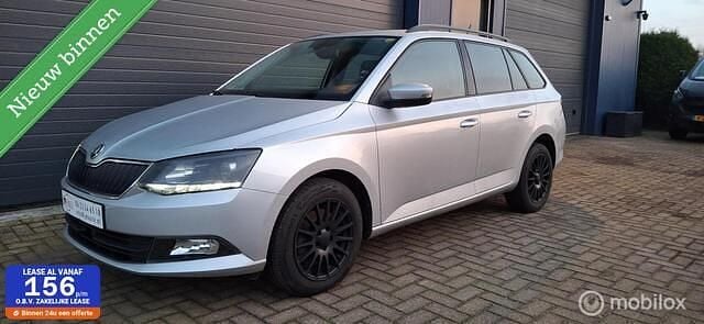 Zilver Gebruikt 2015 Skoda Fabia Stationwagen | € 9.499 (Goede deal) - Afbeelding 1/4