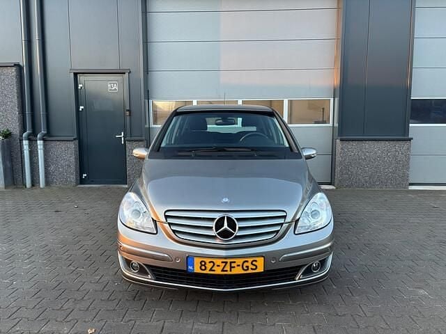Occasion Mercedes B170 116 PK (85 kW) 2008 Grijs MPV