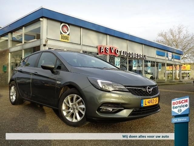Grijs Occasion 2021 Opel Astra Edition Hatchback | € 13.995 (Goede deal) - Afbeelding 1/4