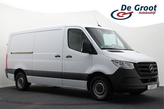 Wit Gebruikt 2022 Mercedes Sprinter Van | € 28.950 (Goede deal) - Afbeelding 1/4