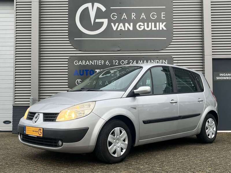 Grijs, metallic lak Gebruikt 2006 Renault Scénic II Dynamique MPV | € 1.645 (Goede deal) - Afbeelding 1/3
