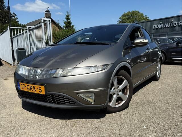 Grijs Gebruikt 2008 Honda Civic Comfort Hatchback | € 1.900 (Super prijs) - Afbeelding 1/4
