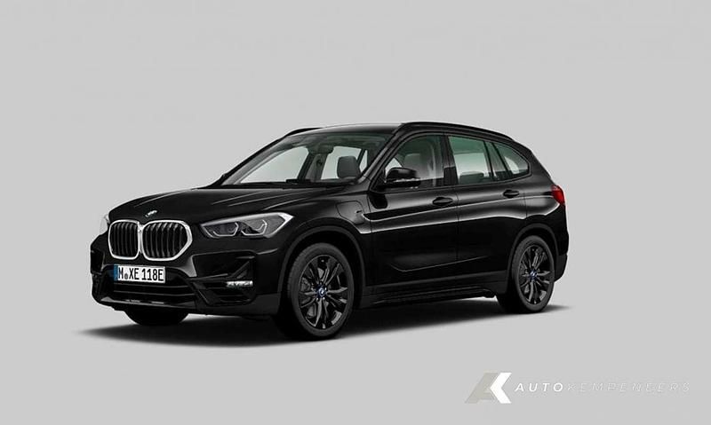 Zwart Gebruikt 2022 BMW X1 Sport Line SUV | € 32.900 (Iets duurder) - Afbeelding 1/4