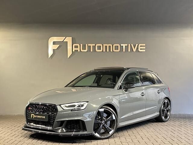 Grijs Gebruikt 2019 Audi RS3 Sportback Hatchback | € 43.890 (Goede deal) - Afbeelding 1/3