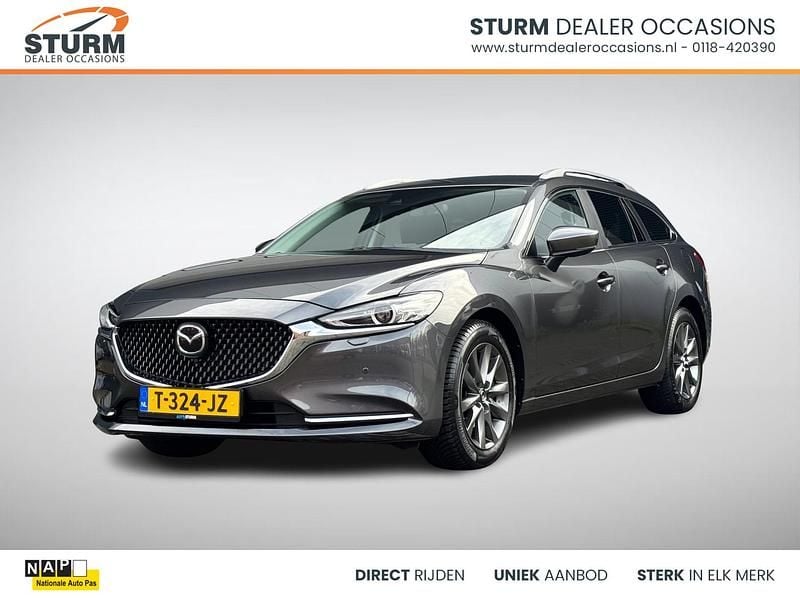 Grijs Gebruikt 2023 Mazda 6 Center-Line Stationwagen | € 32.579 (Eerlijke prijs) - Afbeelding 1/4