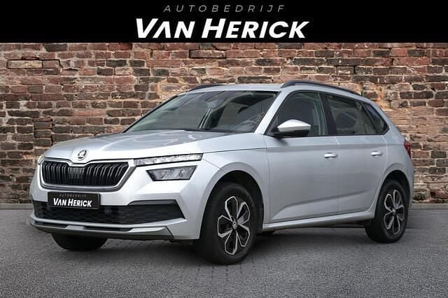 Grijs Gebruikt 2021 Skoda Kamiq Ambition SUV | € 20.745 (Goede deal) - Afbeelding 1/4