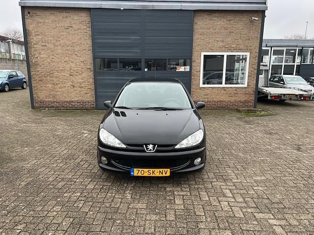 Occasion Peugeot 206 75 PK (55 kW) 2006 Zwart Hatchback