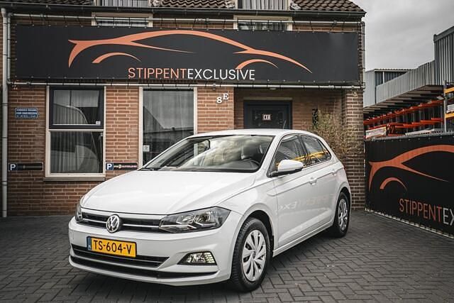 Wit Gebruikt 2018 VW Polo Comfortline Hatchback | € 9.450 (Eerlijke prijs) - Afbeelding 1/4