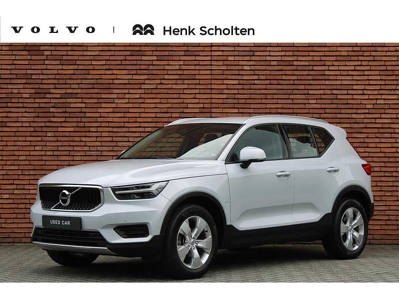 Gebruikt 2020 Volvo XC40 Momentum SUV | € 29.950 (Eerlijke prijs) - Afbeelding 1/4