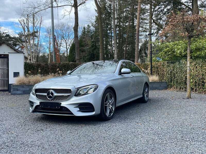 Zilver Gebruikt 2017 Mercedes E400 Prestige Sedan | € 39.950 (Eerlijke prijs) - Afbeelding 1/4
