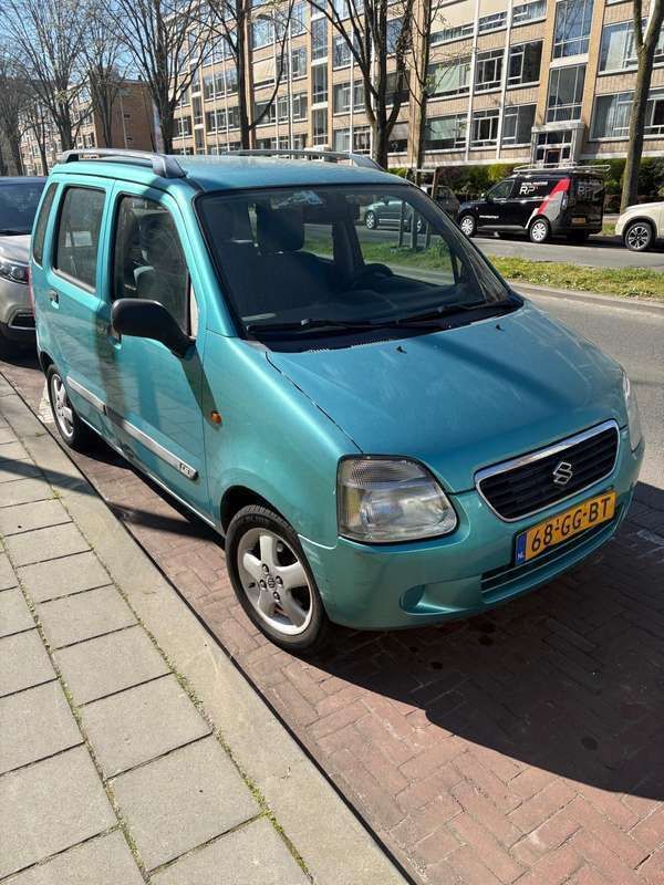 Blauw Gebruikt 2000 Suzuki Wagon R+ GL Stationwagen | € 1.450 (Iets duurder) - Afbeelding 1/4