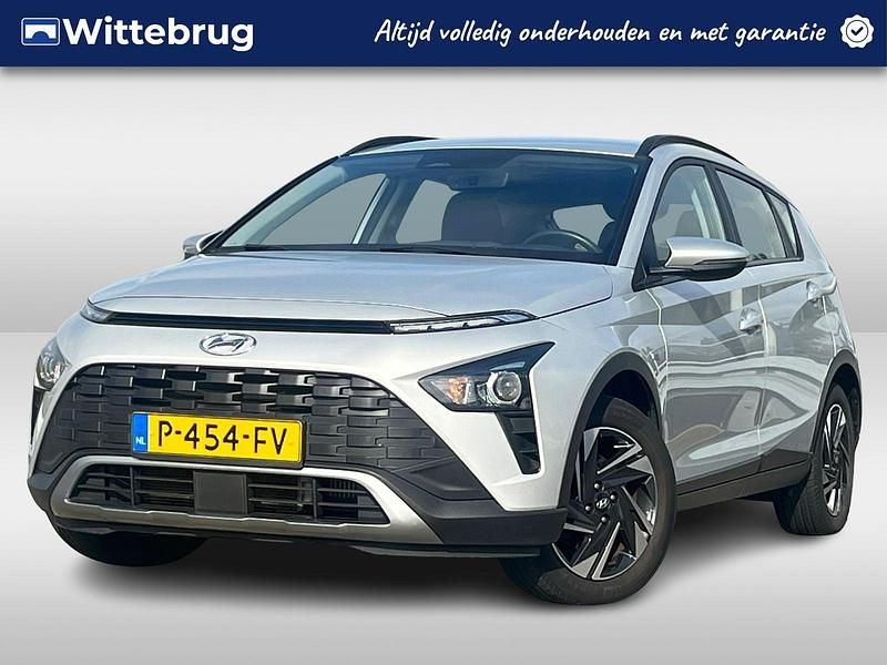Grijs Gebruikt 2022 Hyundai Bayon Comfort SUV | € 17.925 (Eerlijke prijs) - Afbeelding 1/3