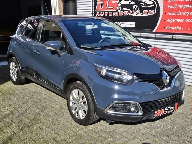 Grijs Gebruikt 2014 Renault Captur Dynamique SUV | € 8.745 (Eerlijke prijs) - Afbeelding 1/4