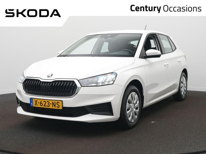 Wit Gebruikt 2024 Skoda Fabia Ambition Hatchback | € 16.900 (Goede deal) - Afbeelding 1/4