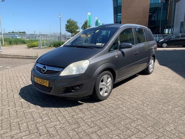 Grijs Gebruikt 2008 Opel Zafira Business MPV | € 2.750 (Eerlijke prijs) - Afbeelding 1/4